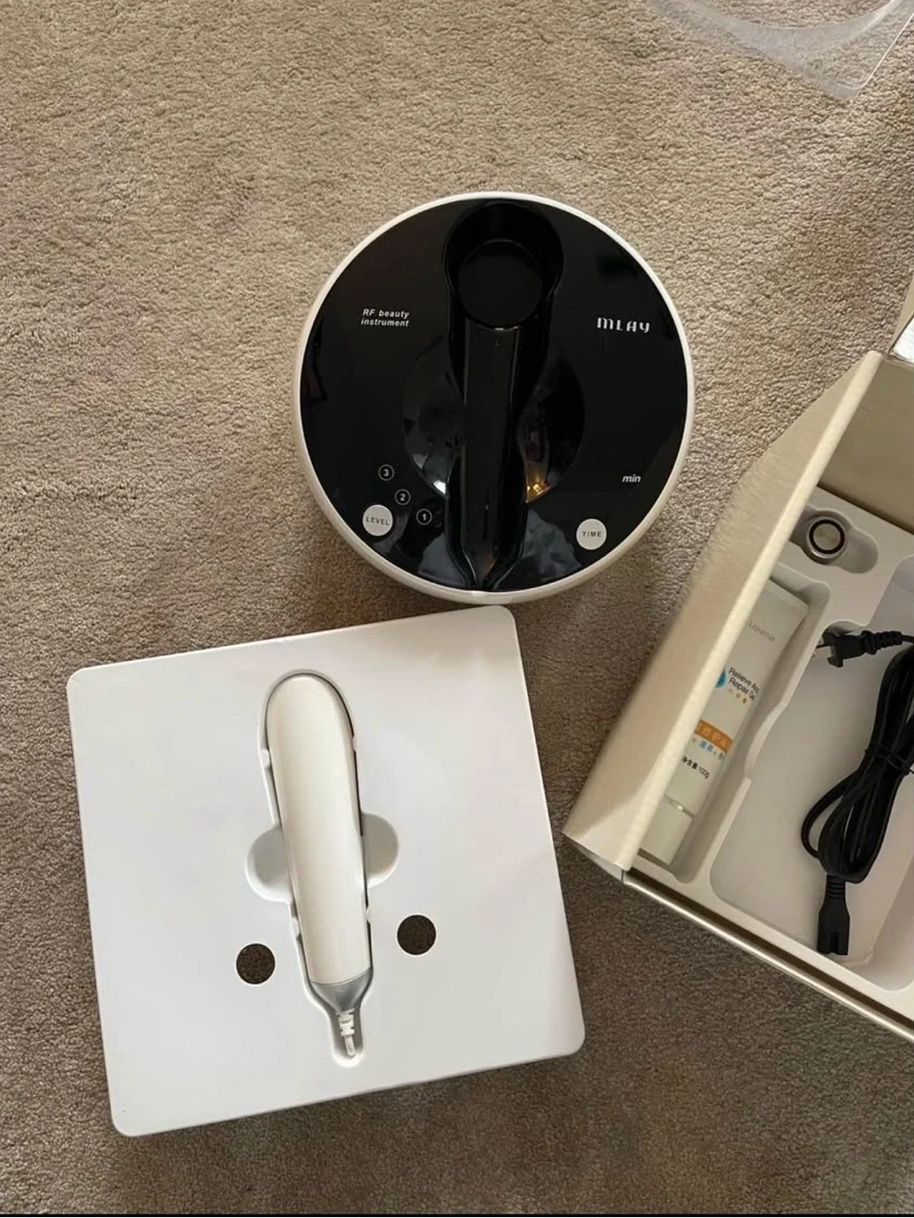 White & Black RF Beauty Instrument - Facial Skincare Device